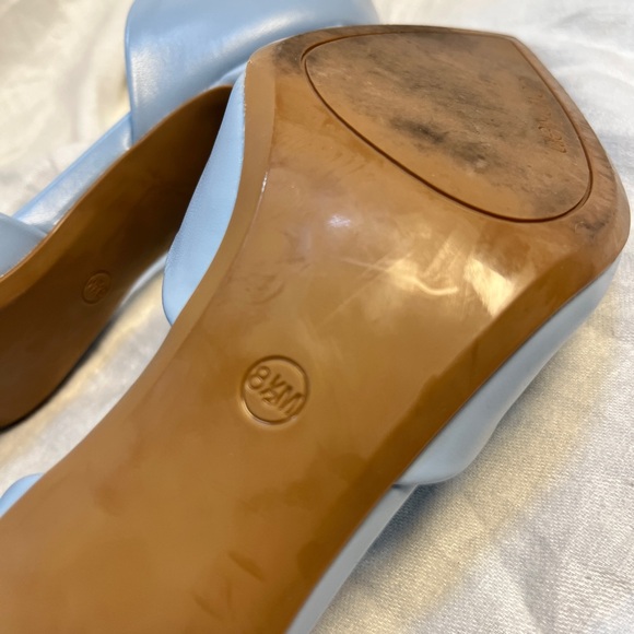 Elegant Blue Women's Heels - Picture 7 of 8